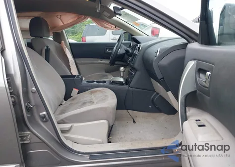 2015 Nissan Rogue Select S из США, поврежденный, VIN JN8AS5MT1FW667962